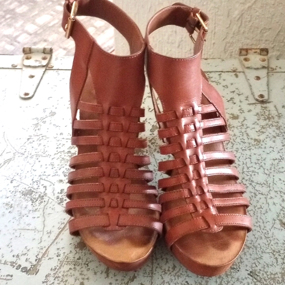 Heel sandals